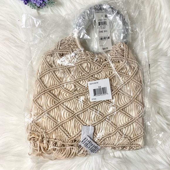 Fringe Woven Bangle Bag - Picture 2 of 3